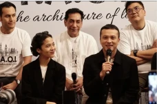 Nicholas Saputra dan...