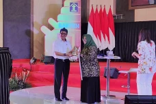 Bedah Buku Biografi,...