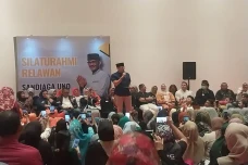 Sandiaga Minta Restu...