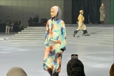 Rekomendasi Tampil Elegan...