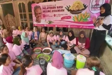 Srikandi Ganjar Ajak...