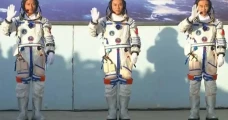 China Kirim Astronot...