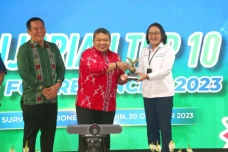 Pembangunan Berkelanjutan,...