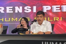 Densus 88: 42 Tersangka...