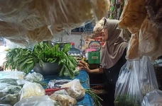 Harga Bahan Pokok di...