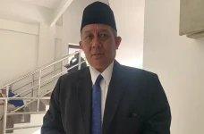 Warga Karawang Terpapar...