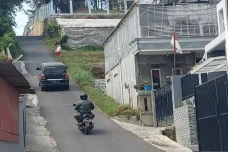 Cerita di Balik Tanjakan...
