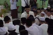 Ribuan Santri Deli Serdang...