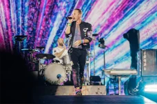 Chris Martin Ucap Assalaamualaikum...