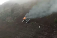 2 Pesawat Super Tucano...