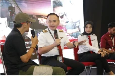 Mau Jadi Pilot? Sekolah...