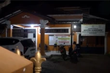 Anggota Bawaslu Kota...