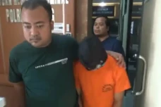 Bejat! Kepala Sekolah...