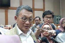 Menteri ESDM Tolak Usul...