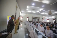 Pemkot Bandung Buka...
