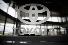 Toyota Kembali Kalahkan...