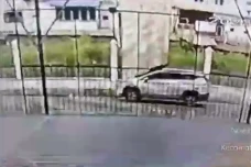 Kepergok Mesum di Mobil...