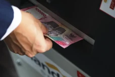 Uang Beredar di Indonesia...