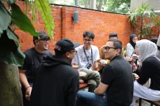 Alam Ganjar Ajak Pemuda...