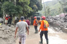 Banjir Bandang dan Longsor...
