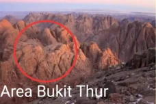 Kisah Nabi Musa Pingsan...