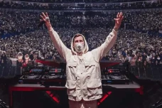 Alan Walker Gelar Show...