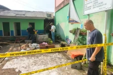 Mayat Pria Dalam Sumur...
