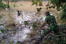 Antisipasi Banjir, Kodim...