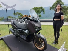 Harga, Spesifikasi,...