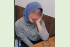 Wanita Tewas dalam Apartemen...