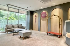 Nemuru Hotel Ciputat,...