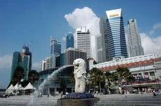 China Tiba-tiba Bekukan...