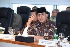 Soal Polemik Pernyataan...