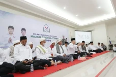 Abdul Khaliq Harap Majelis...