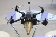 Spesifikasi Drone Granat,...