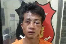 Biadab! Saringat Tega...