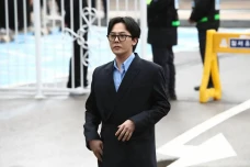 G-Dragon Dirikan Yayasan...