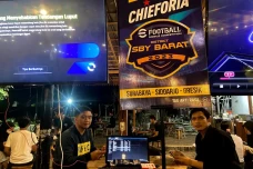 Ratusan Gamers Unjuk...