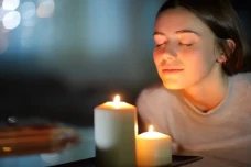 Studi: Lilin Aromaterapi...