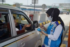 Isi Ulang Kartu Tol,...