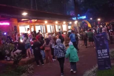Kunjungan Wisatawan...
