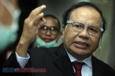 Rizal Ramli Dimakamkan...