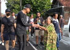 Belanja untuk Kerja...