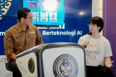 Karya Anak Bangsa, Mesin...