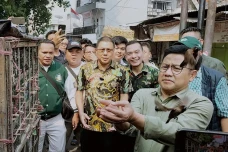 Cak Imin Kritik Susu...