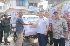 Silaturahmi dengan Penarik...