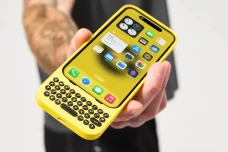 Clicks Bikin Keyboard...