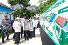 KLHK Gelar Penanaman...