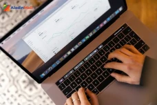10 Cara Merawat Laptop...
