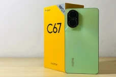 Fitur Unggulan realme...